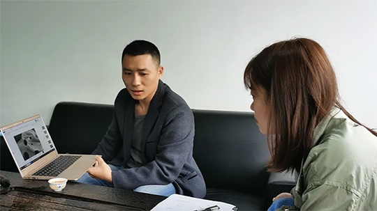 Mr. Fang introduces barium sulfate to Huizheng information reporter Mr. Fang introduces barium sulfate to Huizheng information reporter